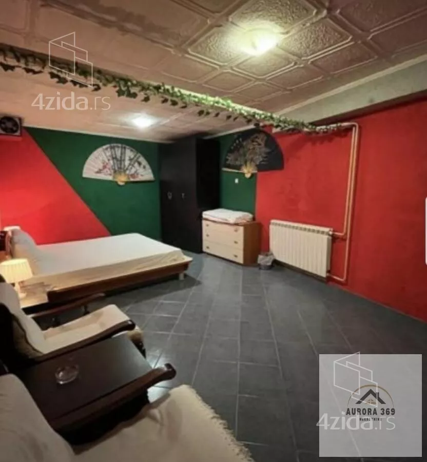 Poslovni prostor | 4zida