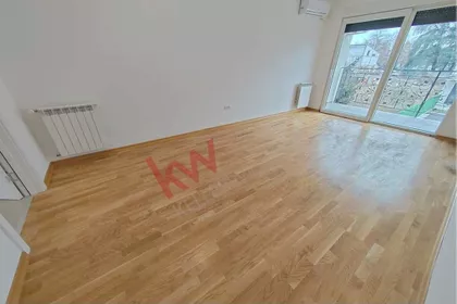 Oslobođenja | 4zida.rs