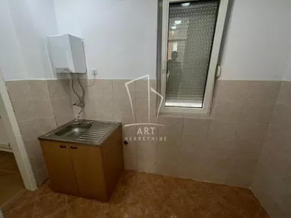 Dobropoljska | 4zida.rs