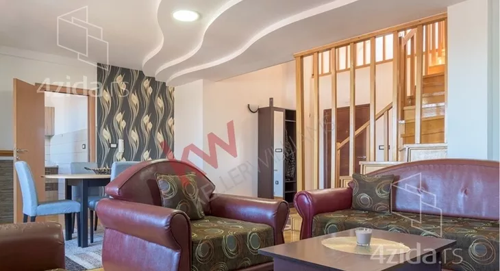 Petosoban stan | 4zida