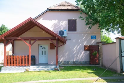 Staromoravički Put 4 | 4zida.rs