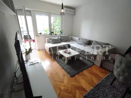 Rentgenova | 4zida.rs