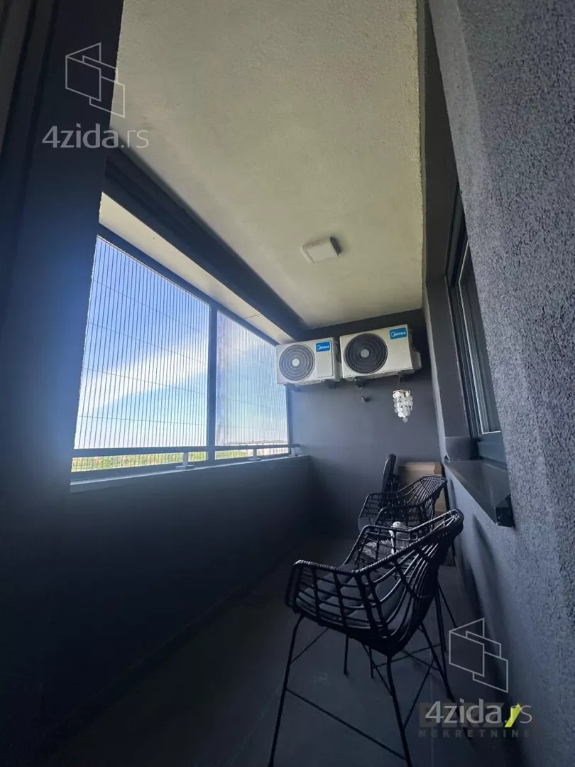 Troiposoban stan | 4zida