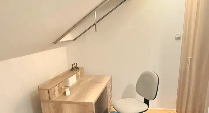 Četvoroiposoban stan | 4zida