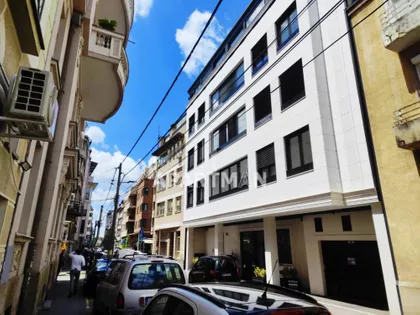 Patrijarha Varnave | 4zida.rs