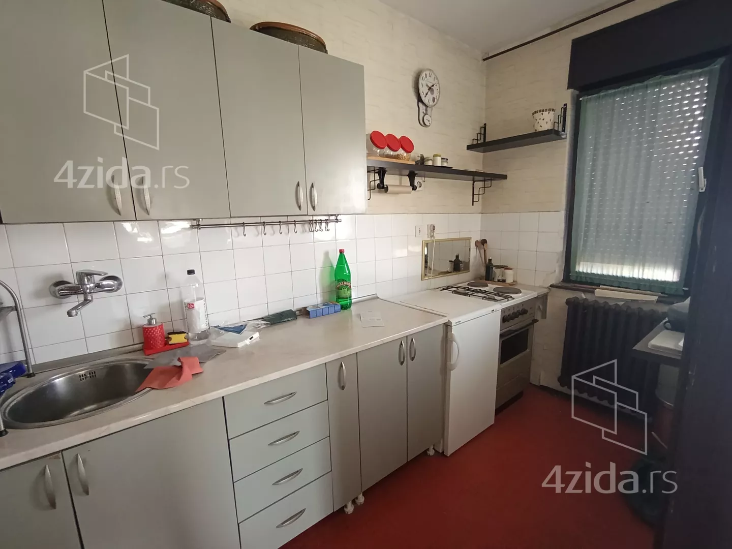 Troiposoban stan | 4zida