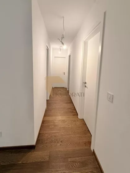 Hala Pionir | 4zida.rs