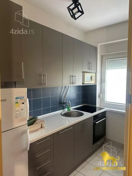 BULEVAR CARA LAZARA | 4zida.rs