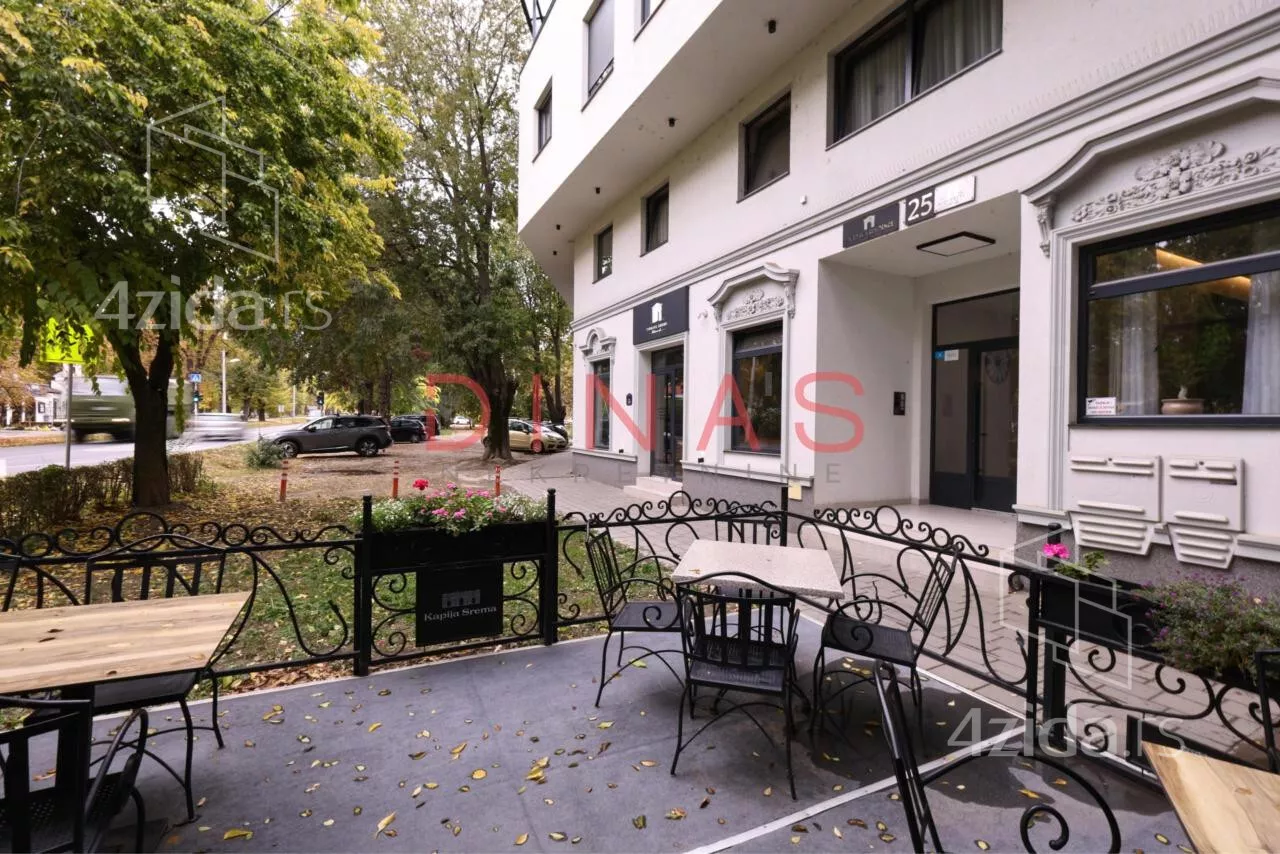 Poslovni prostor | 4zida