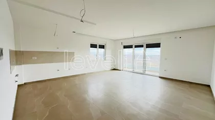 Sremska Kamenica | 4zida.rs