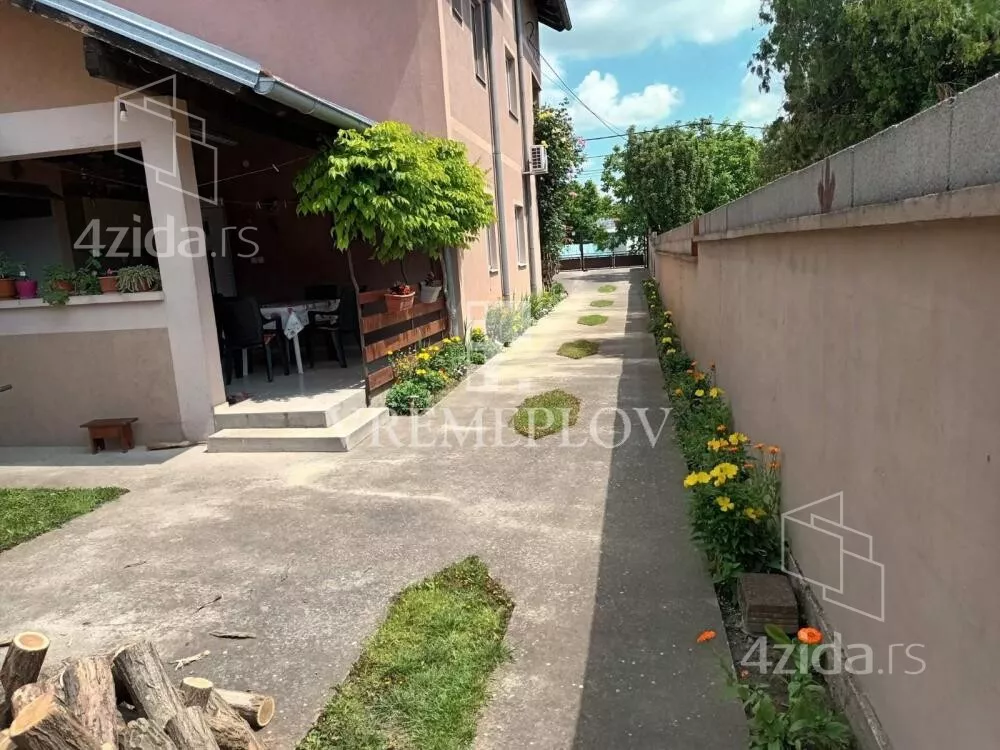 3-etažna kuća | 4zida