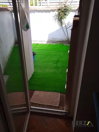 Podbara | 4zida.rs