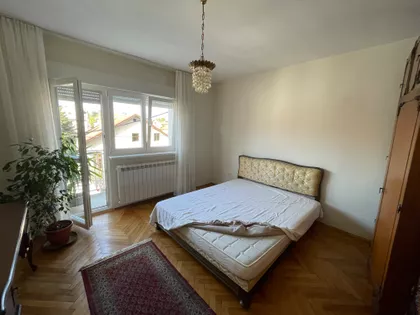 Banovo Brdo | 4zida.rs
