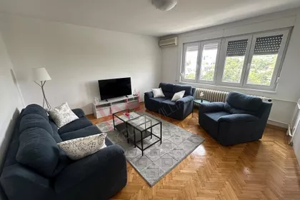 Bulevar Oslobođenja | 4zida.rs