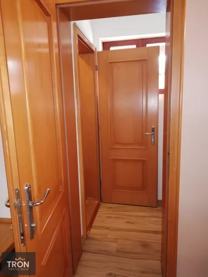 Nemanjina | 4zida.rs