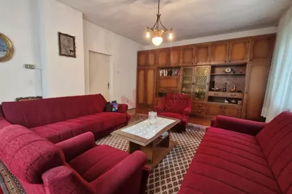 Sanje Živanovića | 4zida.rs