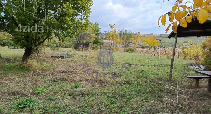 Poljoprivredno zemljište | 4zida
