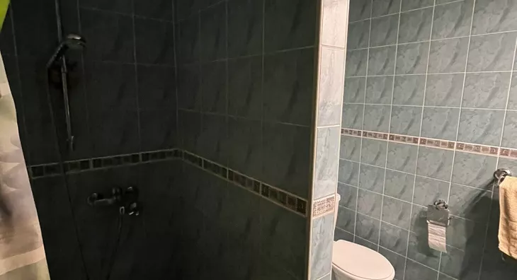 Šestosoban stan | 4zida