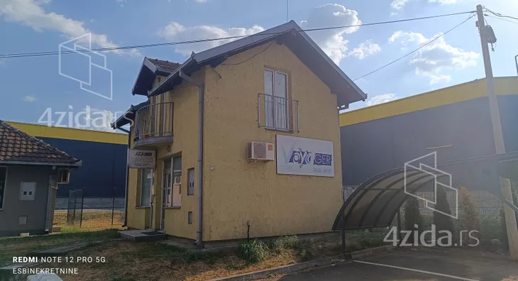 Poslovni prostor | 4zida