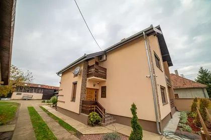 Novosadska | 4zida.rs