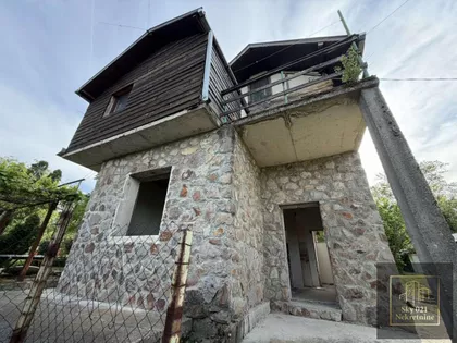 Sremska Kamenica | 4zida.rs