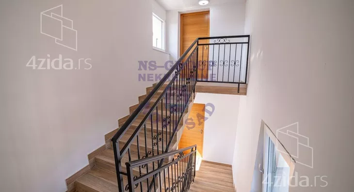 3-etažna kuća | 4zida