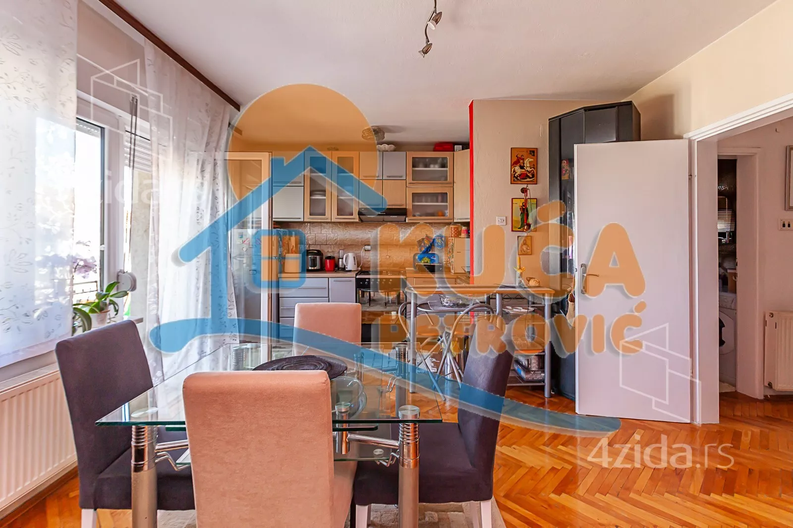 3-etažna kuća | 4zida