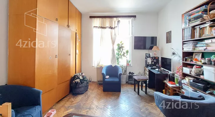 Četvoroiposoban stan | 4zida