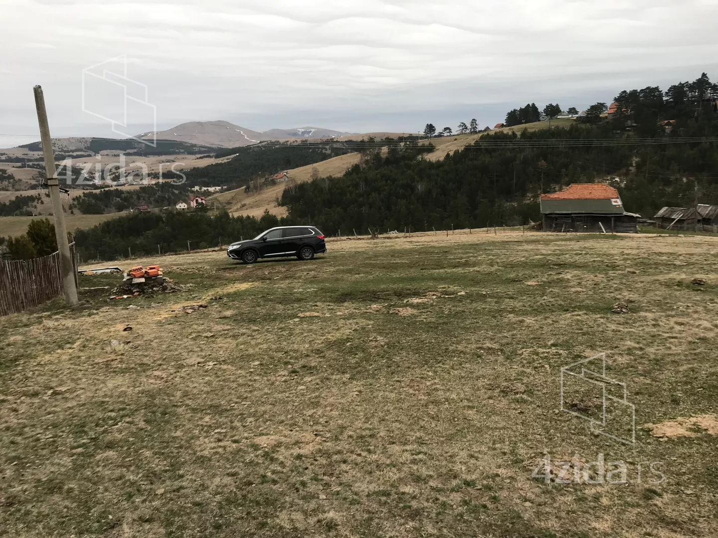 Građevinsko zemljište | 4zida
