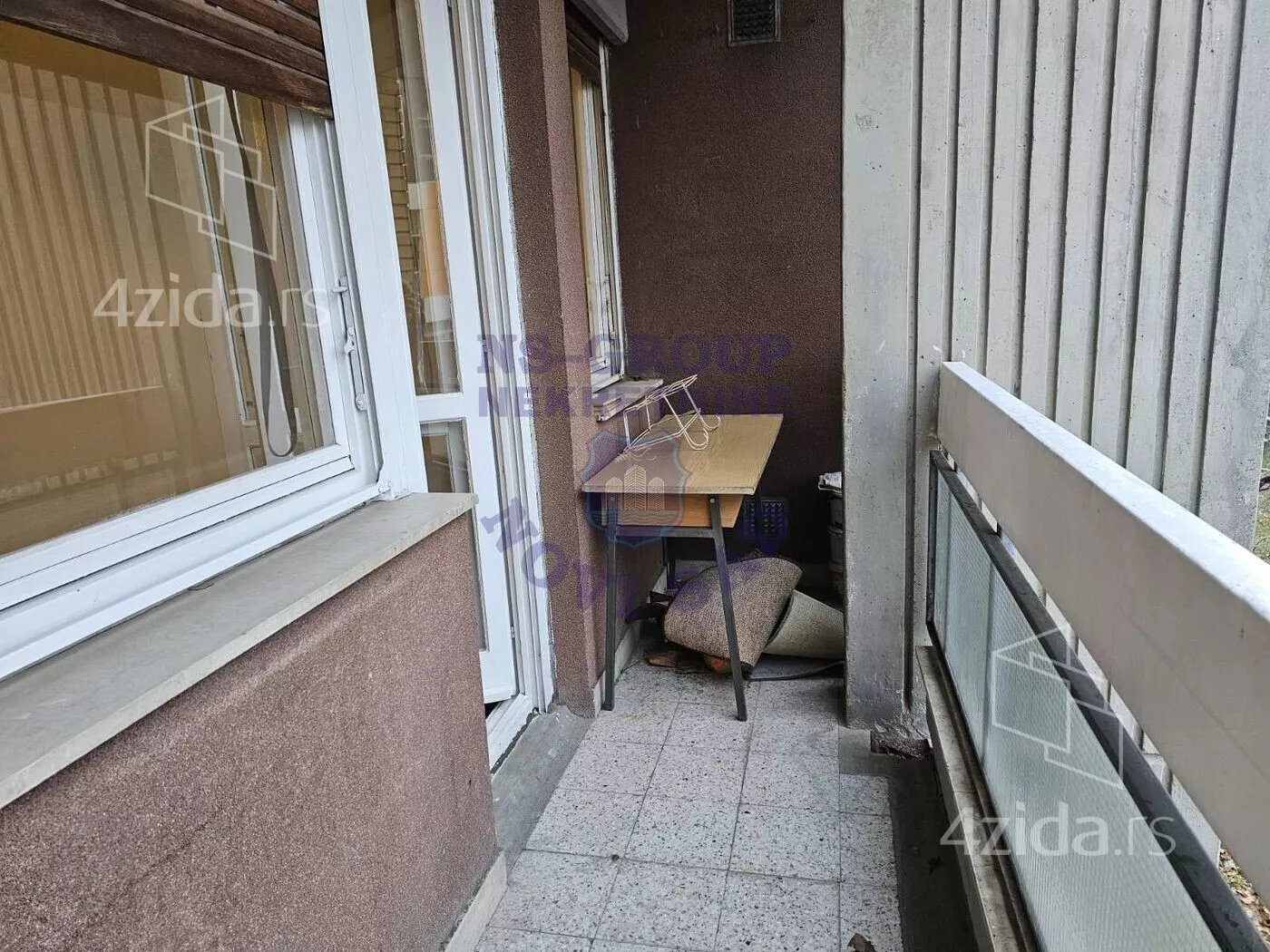 Troiposoban stan | 4zida