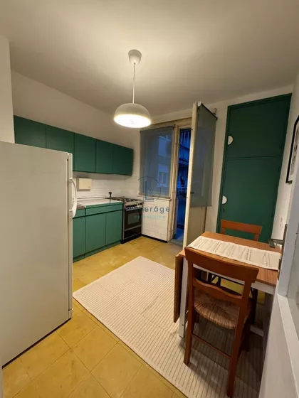 Salvadora Aljendea | 4zida.rs