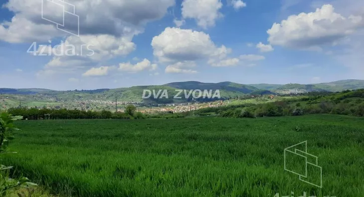 Plac | 4zida