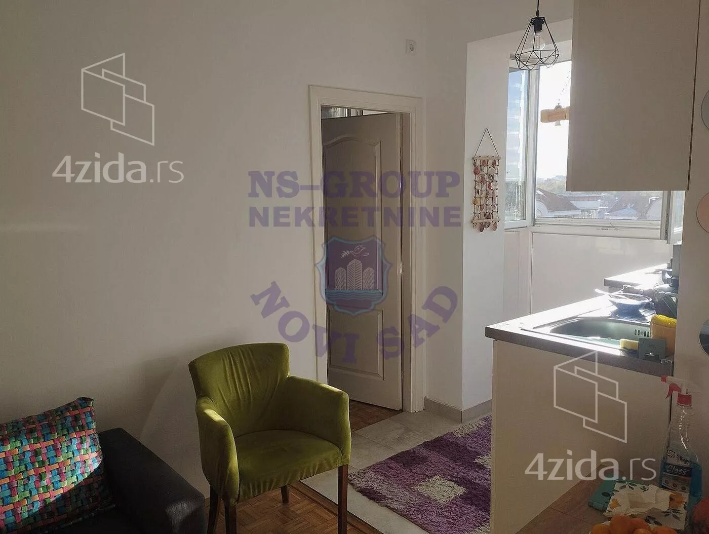 Troiposoban stan | 4zida