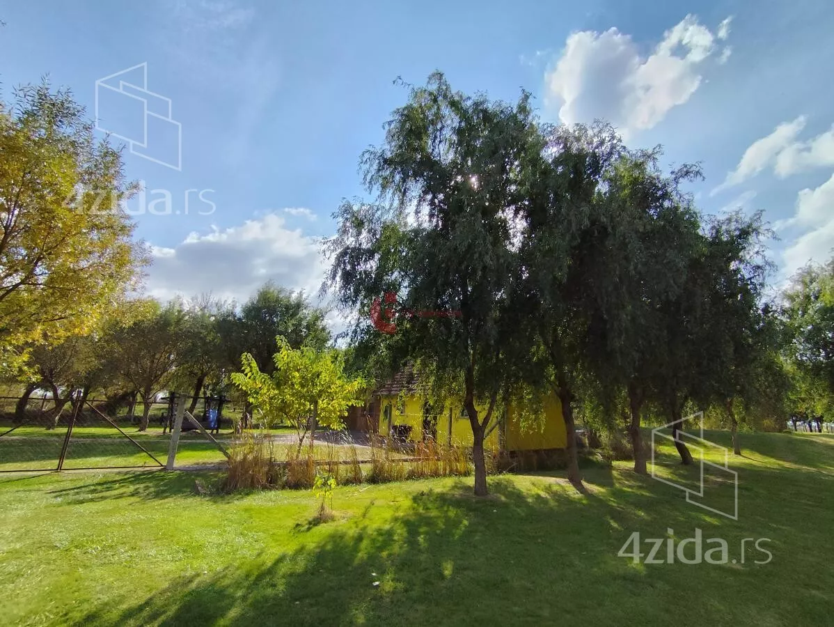 Ugostiteljski objekat | 4zida