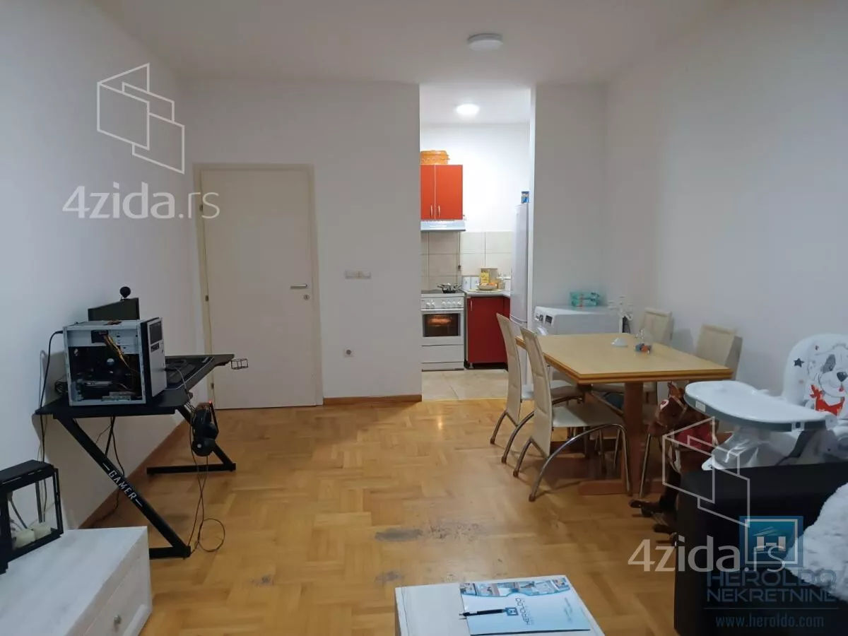 Jednosoban stan | 4zida