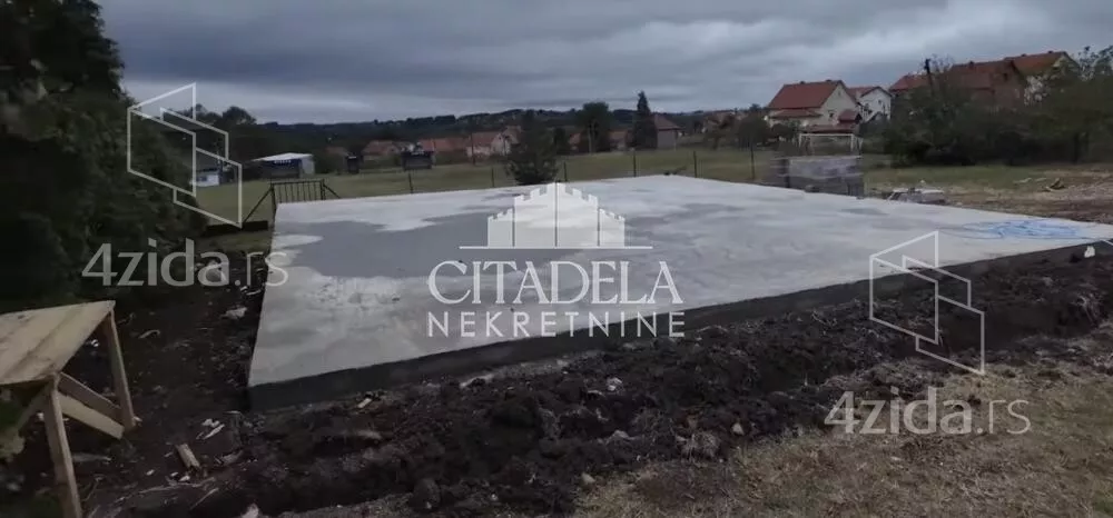 Građevinsko zemljište | 4zida