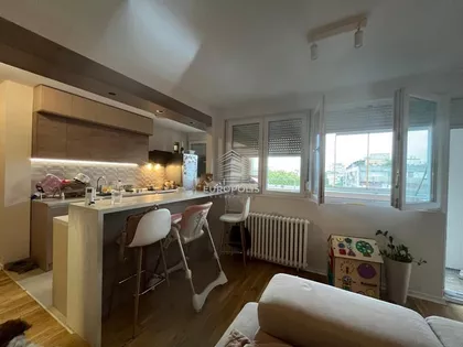 Narodnih heroja | 4zida.rs