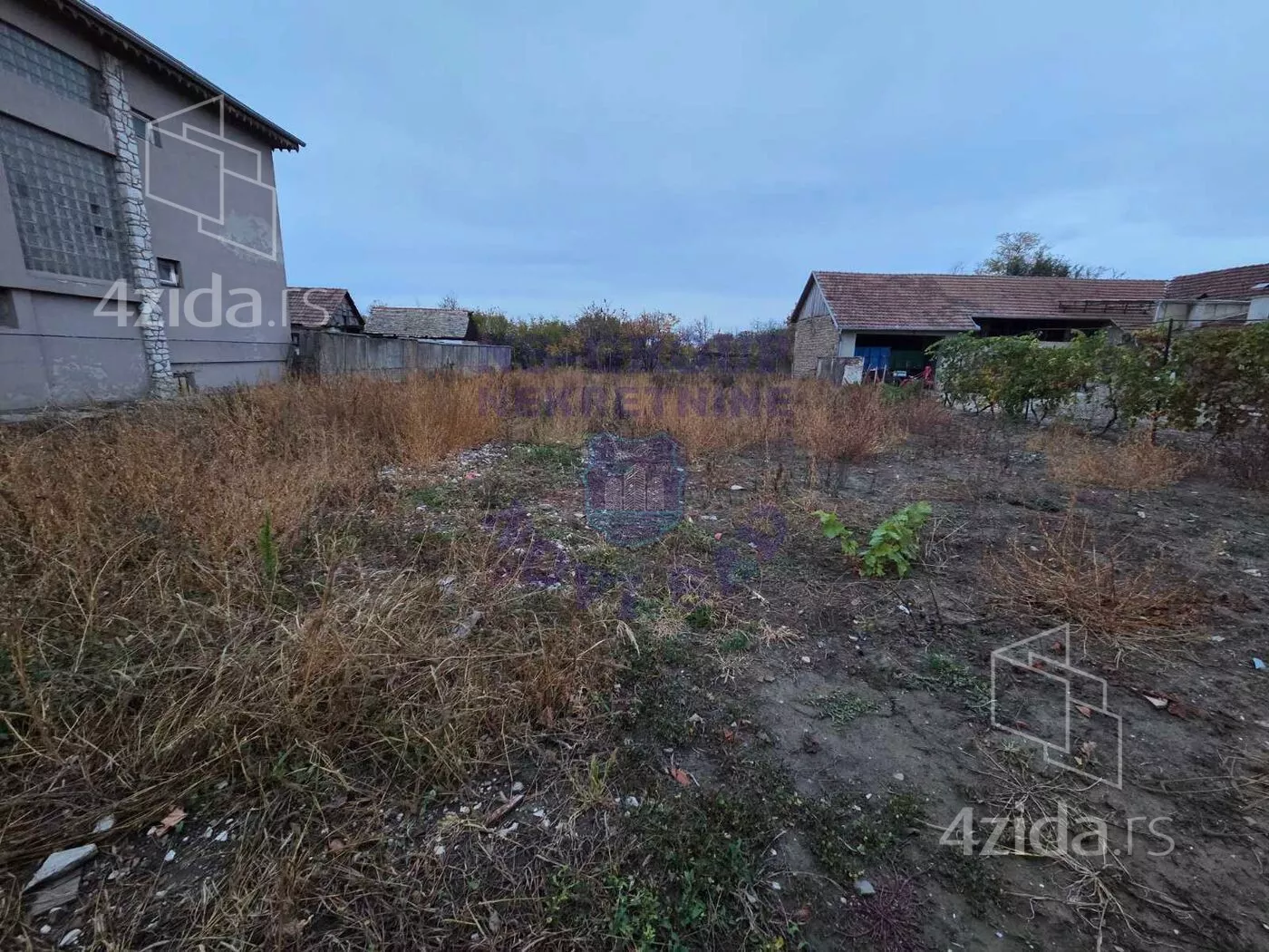 Građevinsko zemljište | 4zida