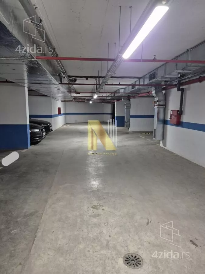Garaža/Parking | 4zida