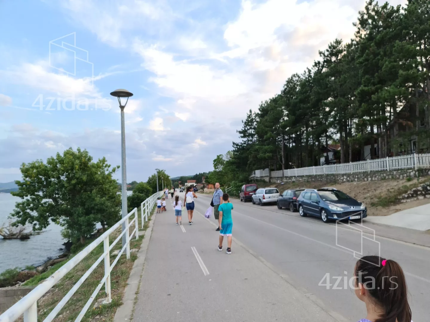 3-etažna kuća | 4zida