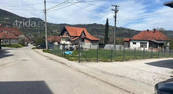 Građevinsko zemljište | 4zida