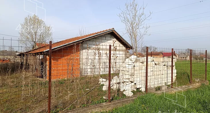 Poslovna zgrada | 4zida