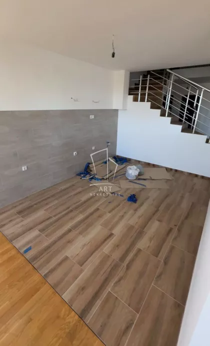 Avalskog venca | 4zida.rs