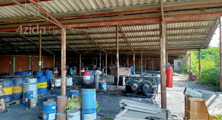 Lokal | 4zida