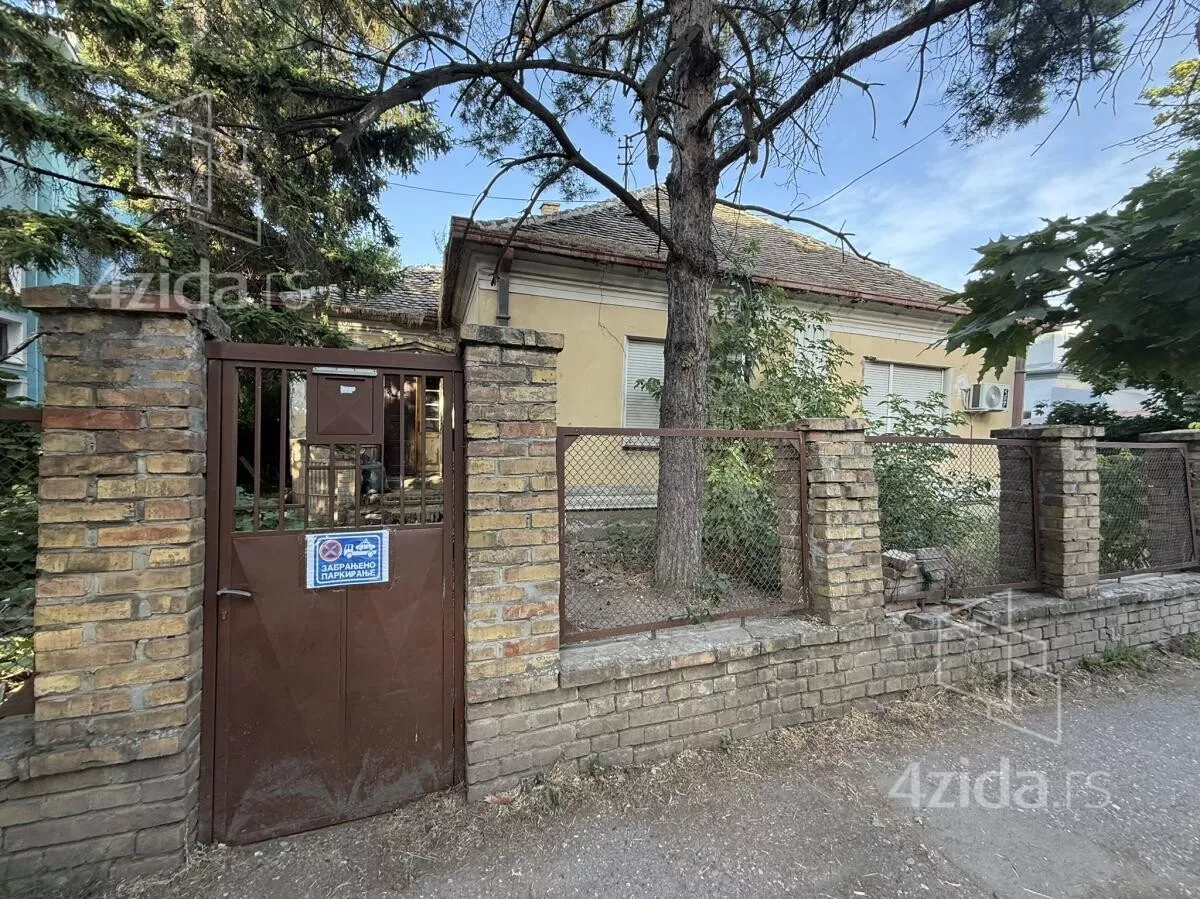 Kuća | 4zida