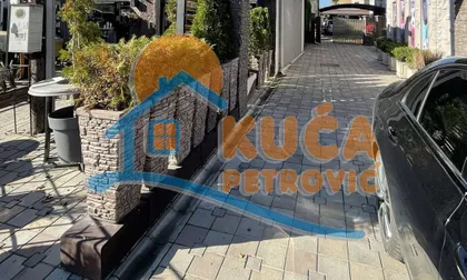 Kosovke Devojke | 4zida.rs