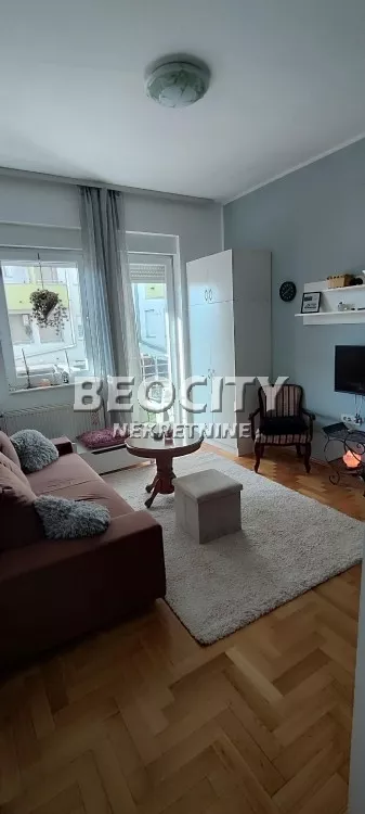 Bulevar Patrijarha Pavla (Somborski Bulevar) | 4zida.rs