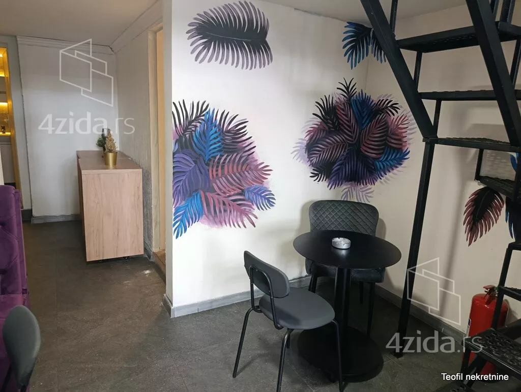 Lokal | 4zida