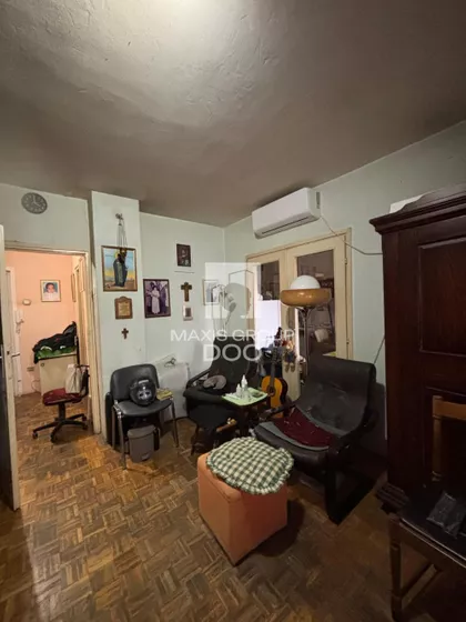 16. oktobra | 4zida.rs