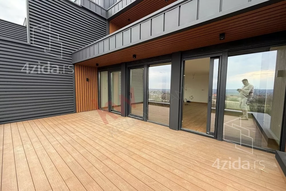 3-etažna kuća | 4zida